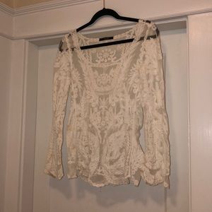 Dulcie Bell-sleeve Lace Top